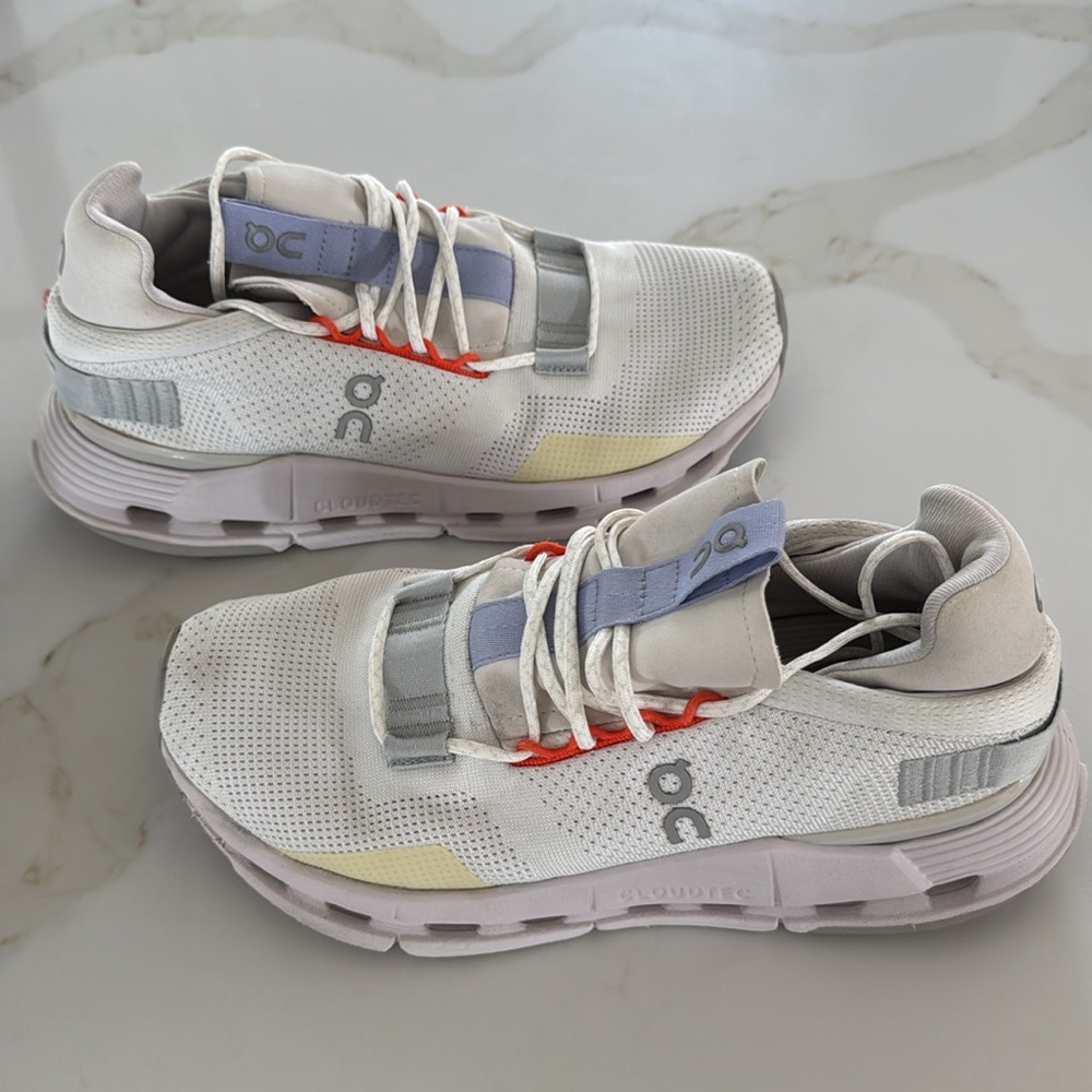 On Women's Cloudnova Sneakers - Picture 4 of 9